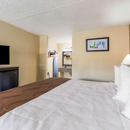 Quality Inn Forest City Exterior photo