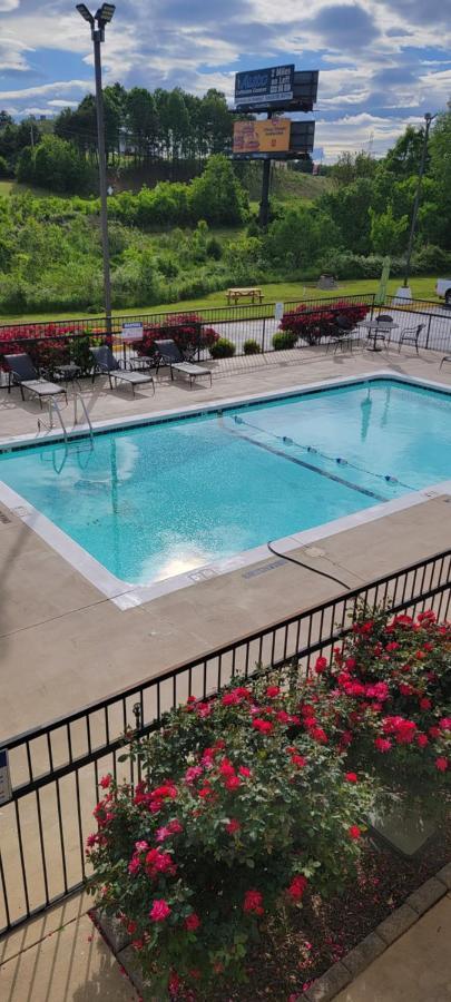 Quality Inn Forest City Exterior photo